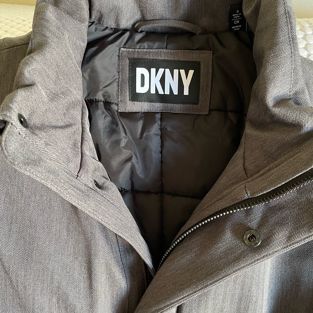 dkny coat - Picture 2 of 9